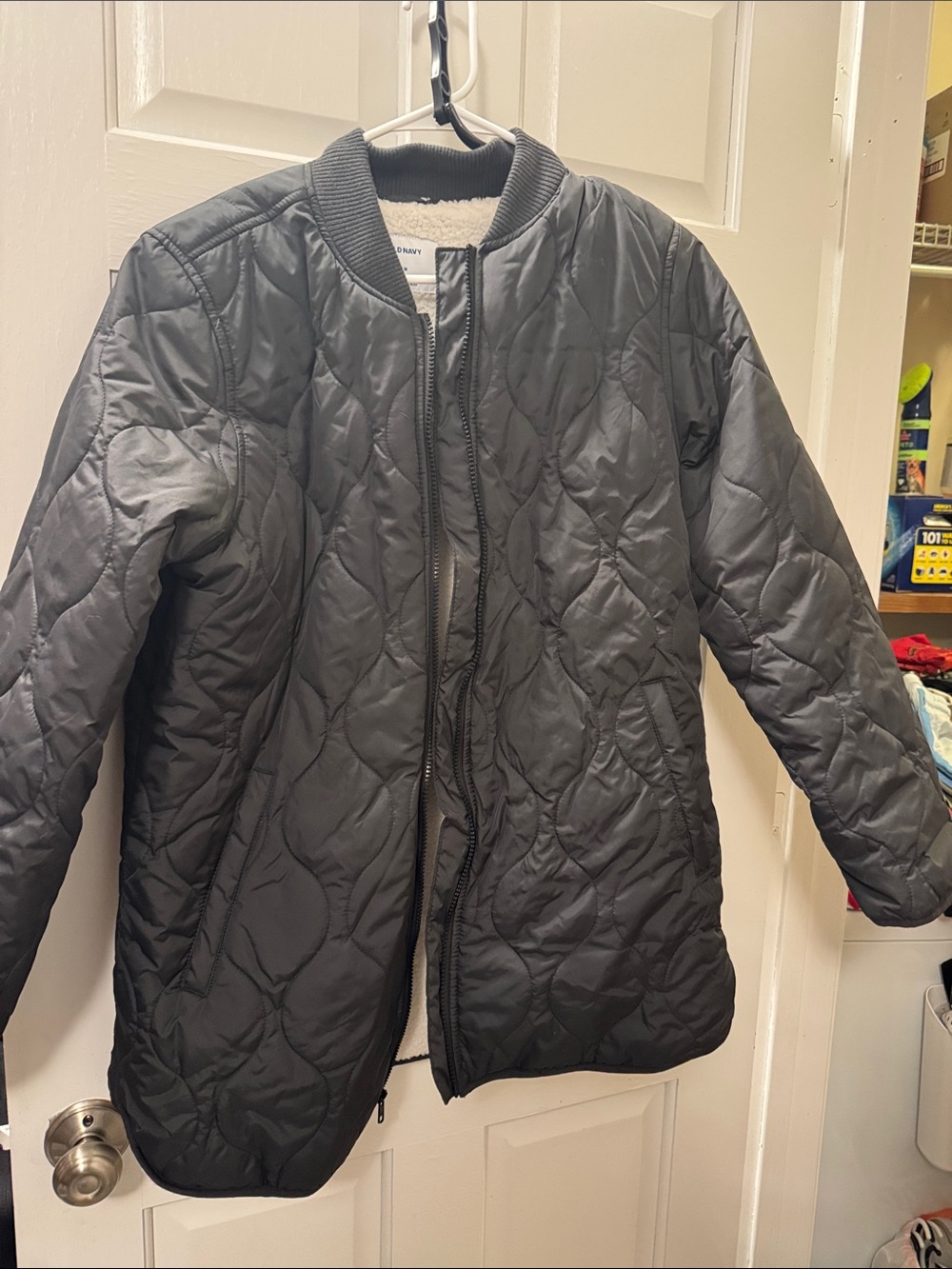 Women’s Quilted Black Jacket - Classic Lightweight Coat